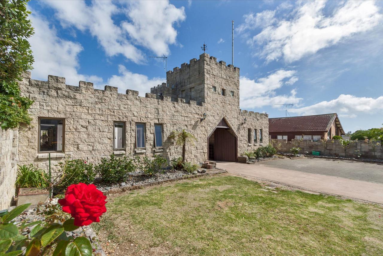 Villa Unique Castle In Auckland Exterior foto